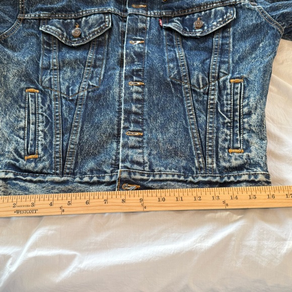 RARE Levi's Vintage Denim Jacket, 100% Cotton, Size XL, Offers Welcome - Picture 8 of 11